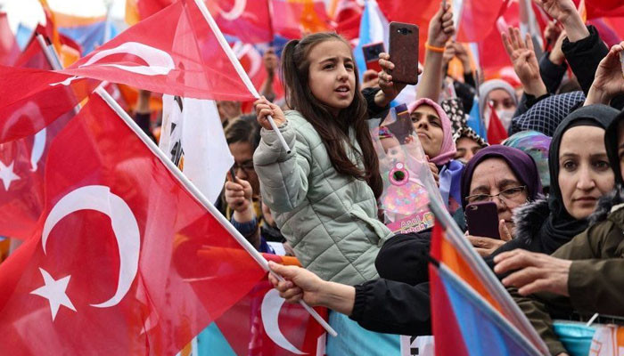 Turkey, presidential and parliamentary elections today