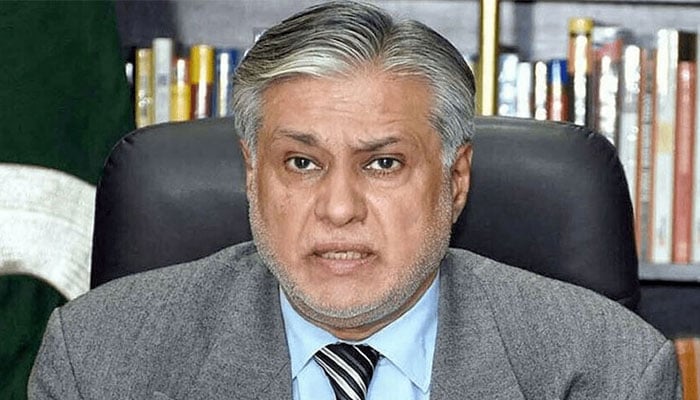 Ishaq Dar's assurance of providing all possible facilities to the traders Ishaq Dar's assurance of providing all possible facilities to the traders