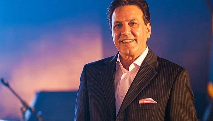 It became expensive for Javed Sheikh to disclose his remuneration for the film 'Om Shanti Om'