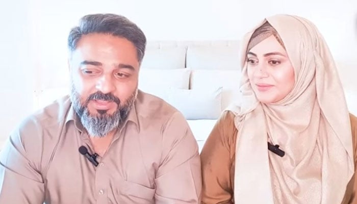 Who is the second husband of Arooj Nasir? Photo, screen grab