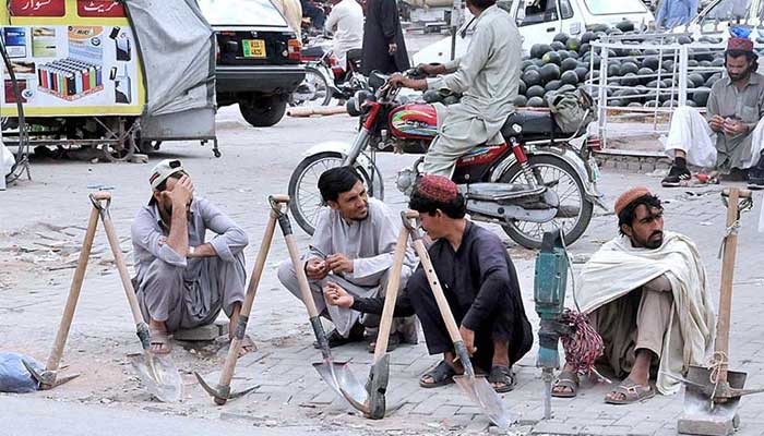 The unemployment rate was 5.8 percent in 2017-18, the Economic Survey reports
