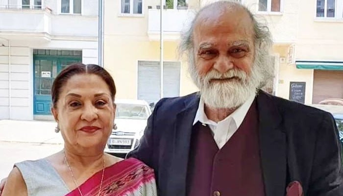 Manzar Sohbai and Samina Ahmed spotted in Berlin