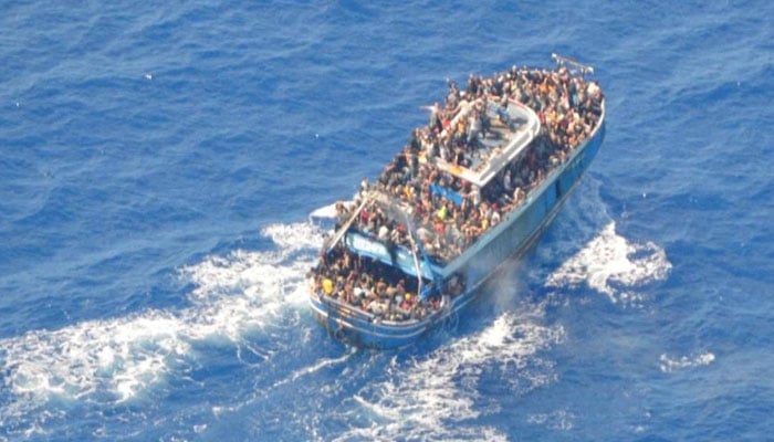 The reason for the death of a large number of Pakistanis in the Yunnan boat accident has come to light Photo: File