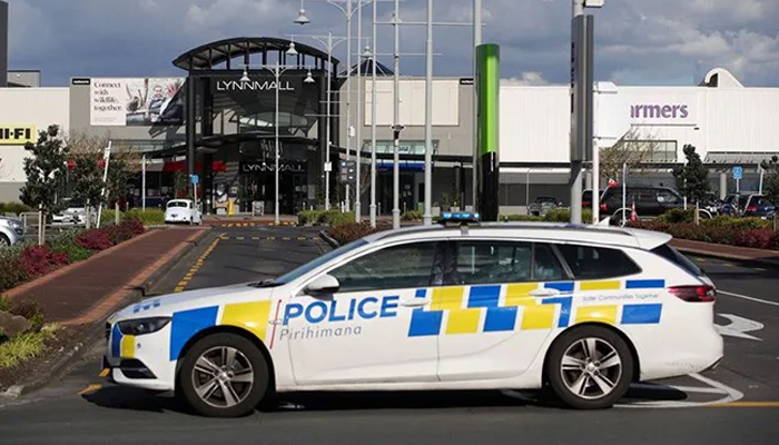 A man attacked 3 Chinese restaurants in New Zealand with an ax File photo