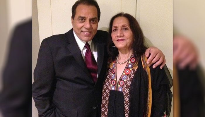 Dharmendra's first wife's reaction to his second marriage Dharmendra, file photo