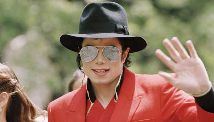 Michael Jackson's iconic vintage hat up for auction