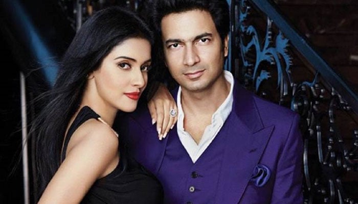 Bollywood actress Asin denied the divorce rumours File photo