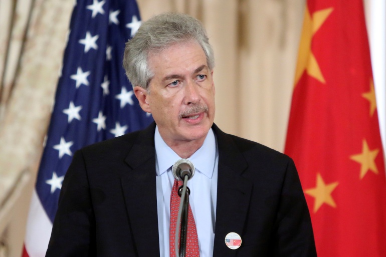 FILE PHOTO: US Deputy Secretary of State William Burns makes remarks at the start of the Ecopartnership event of the US-China Strategic and Economic Dialogue (S&ED) at the State Department in Washington July 11, 2013. REUTERS/Jonathan Ernst/File Photo