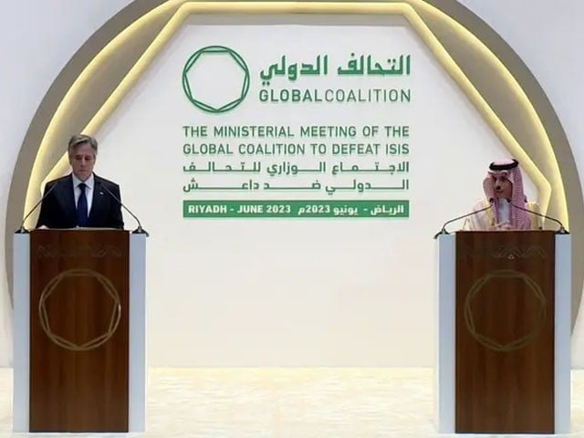 The United States offers assistance to Saudi Arabia for its nuclear energy project The US Secretary of State had arrived in Saudi Arabia on a three-day visit; Photo: Twitter
