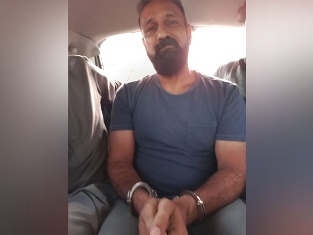 A human trafficker who extorted lakhs of rupees from a citizen on the pretense of employment abroad was arrested