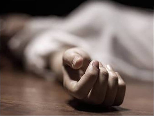 Khyber; Murder of female teacher living in school, husband missing with children According to the preliminary investigation, Rizwana Shaheen was killed by her husband Najibullah due to domestic violence and fled with the children, police (Photo: File)