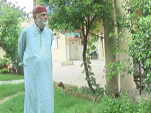 Father's Day; Waiting for elderly children living in Edhi Home (Photo: Express) 70-year-old Mubeen Ahmed living in Bilqis Edhi Old Home