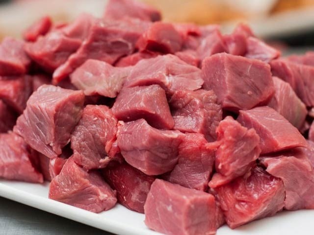 Unbalanced consumption of meat is harmful to health, experts According to nutritionists, every possible precaution and balance should be taken in eating sacrificial meat, otherwise severe diseases may also occur. Photo: File
