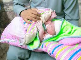 A newborn baby girl kidnapped from a private clinic in Kot Lakhpat has been rescued