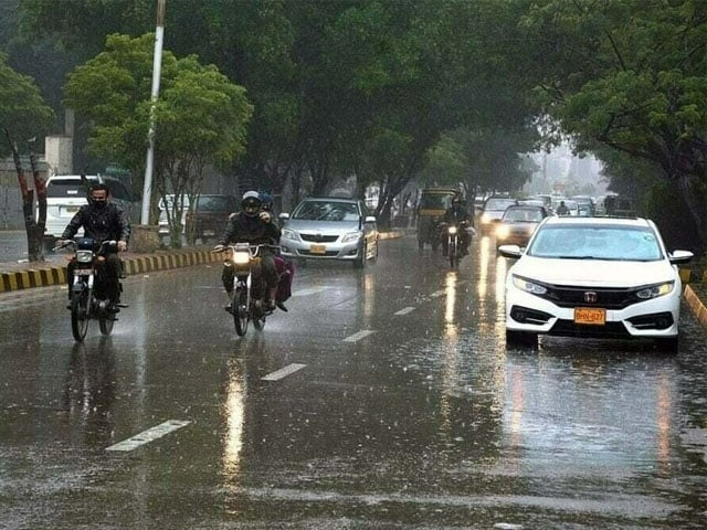 Karachi: Forecast of rain with thunder on the second day of Eid