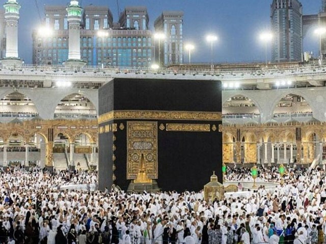 3047 mosques and Eid places in Makkah and Madinah have been allocated for Eid prayers.