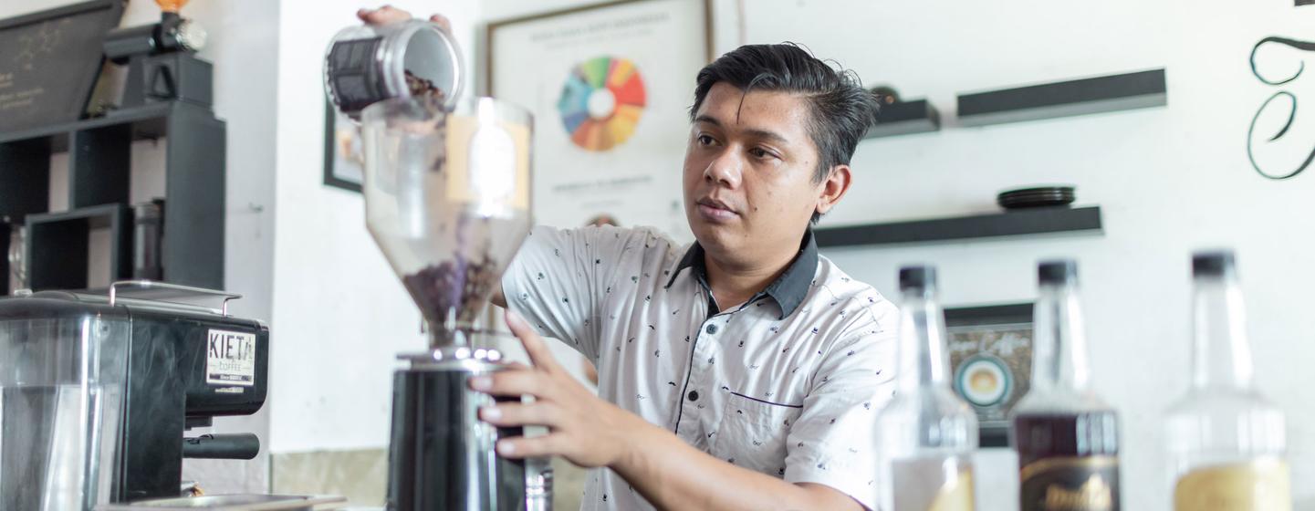 Starting a business is hard after serving time in prison, said Haswin, a 32-year-old former drug offender who opened a coffee shop after leaving Tangerang Class IIA Correctional Facility in Indonesia in January 2022. Starting a business is hard after serving time in prison, said Haswin, a 32-year-old former drug offender who opened a coffee shop after leaving Tangerang Class IIA Correctional Facility in Indonesia in January 2022.