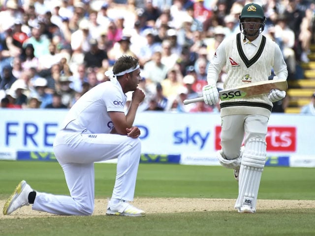 Ashes Series: Australia beat England by 2 wickets in the first Test