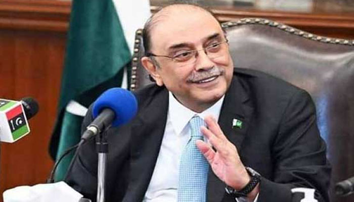 Asif Zardari's announcement to camp in Lahore very soon