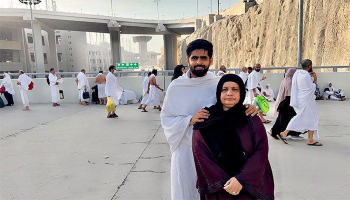 Babar Azam shared a picture with his mother after performing Hajj