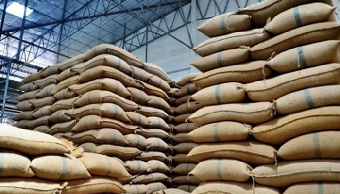 Big increase in price of wheat and flour in Punjab