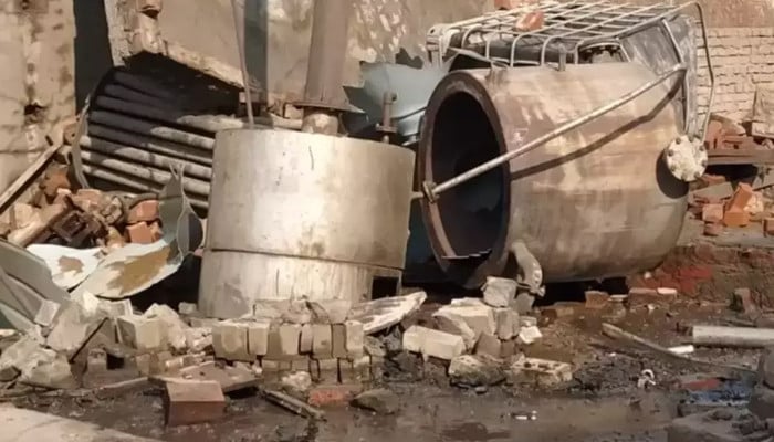 Blast in drug factory in Andhra Pradesh