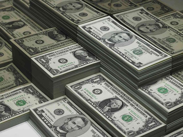 During a week, the foreign exchange reserves decreased by 10 million 20 million dollars