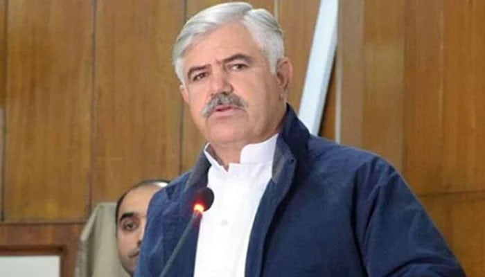 'Former Chief Minister KP Mehmood Khan returned the official vehicle'