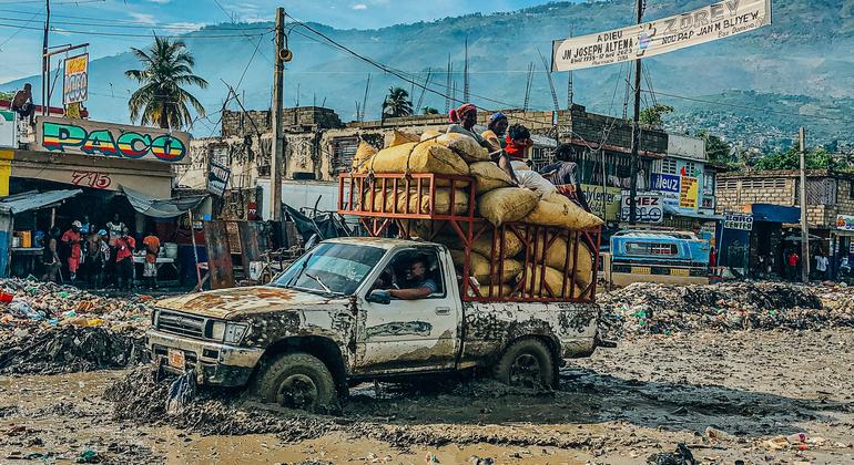 Haiti: UN deeply saddened as latest earthquake kills three, in wake of floods