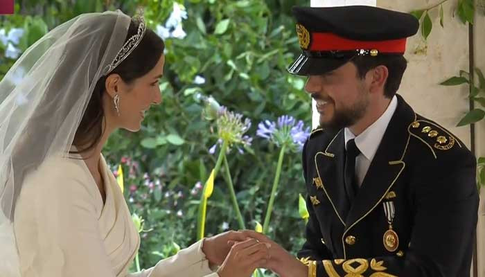 Jordan's Crown Prince Hussein bin Abdullah and Princess Rajawah got married