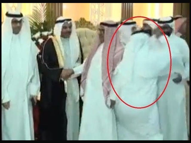 Kuwait;  At the wedding ceremony, brother stabbed brother