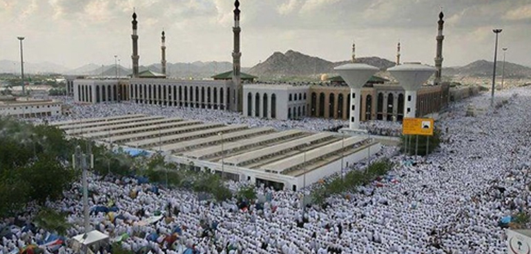 Preparations are complete in Nimra Mosque for Hajj chief "Waqf Arafat".