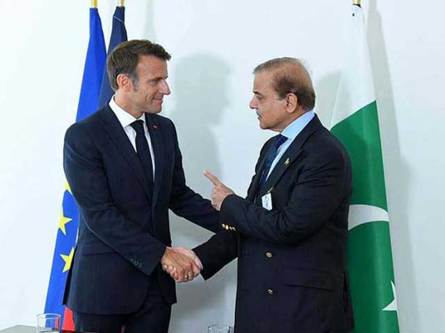 Prime Minister arrived in France, expected to meet MDIMF