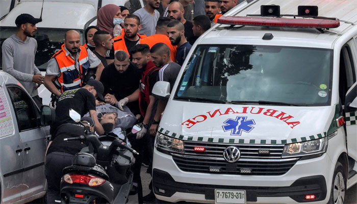 The Israeli army attacked the West Bank city of Jenin, killing 5 Palestinians and wounding 91