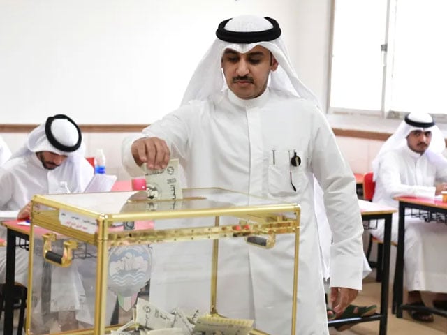 The victory of the opposition in the general elections of Kuwait