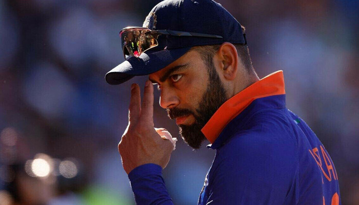 Virat Kohli is among the famous celebrities who earn more than 1000 crores