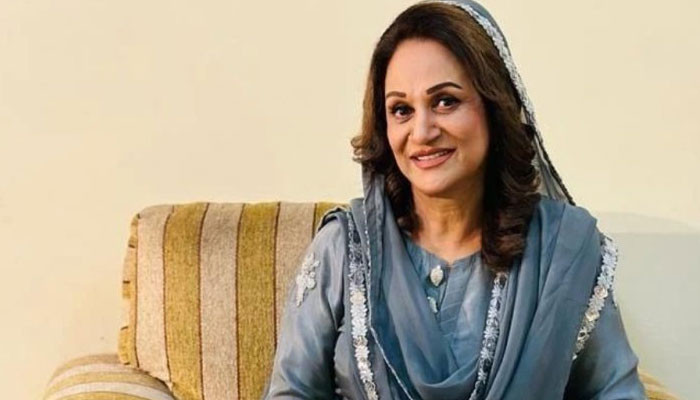 Bushra Ansari reveals her real age and facial surgery