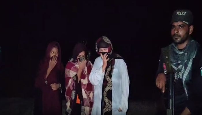 Kandhkot, 3 girls rescued in police operation Screen grab