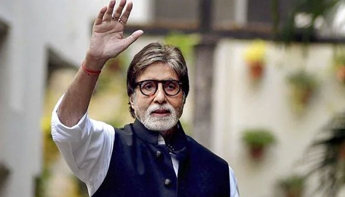 Amitabh's idleness bought five hundred gujarats for five thousand Photo: File