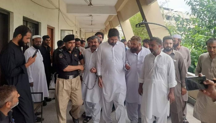 Peshawar, 2 former MPs of PTI arrested in court War Photo