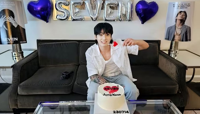The Korean singer's song broke world records in two and a half hours Photo: Screen grab