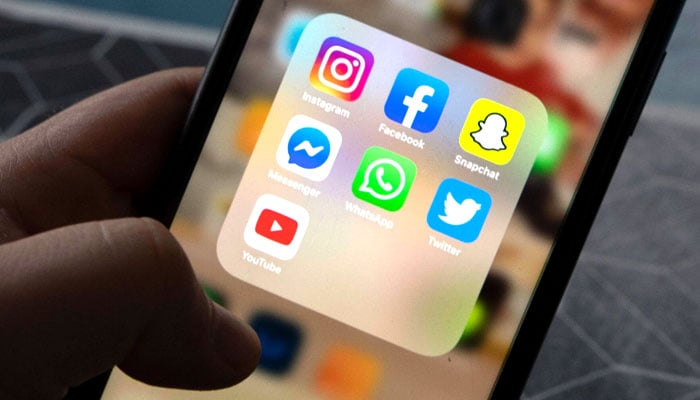 Block more than 2800 social media accounts promoting drugs UAE: Over 2,800 drug promoting social media accounts blocked