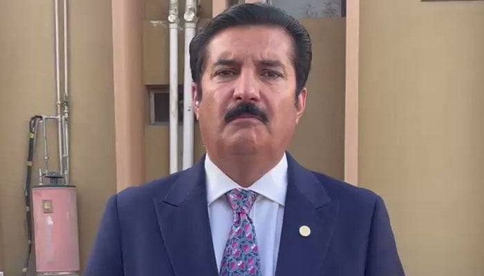 Ishaq Dar's name has not come to the People's Party for caretaker prime minister, Faisal Karim Kundi Ishaq Dar's name has not come to the People's Party for caretaker prime minister, Faisal Karim Kundi
