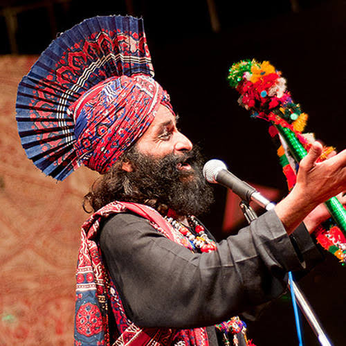 23 years have passed since folk singer Alan Faqir left his fans