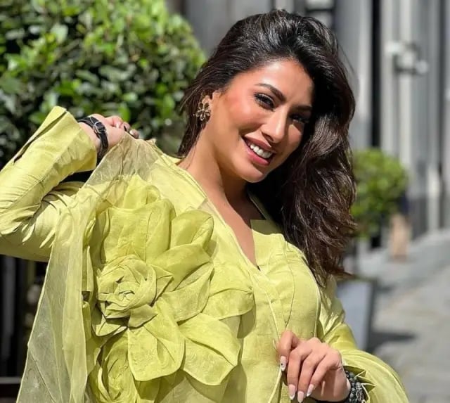 Mehwish Hayat announced the launch of his film production company