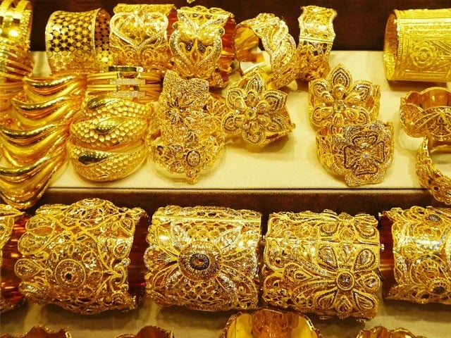 1000 rupees increase in the price of gold per tola The price of gold per tola rose to 2 lakh 6 thousand rupees