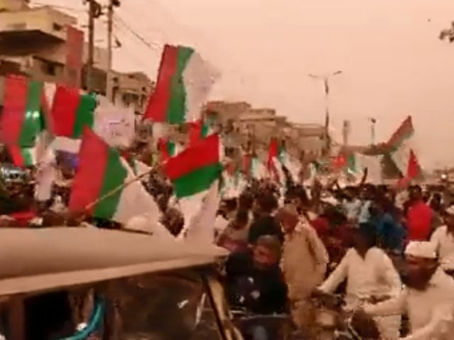 Crackdown against MQM London after rally in Karachi, 28 workers arrested