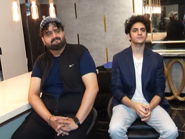 Pakistani singer Sahir Ali Baga has announced to make a film Photo: Express News