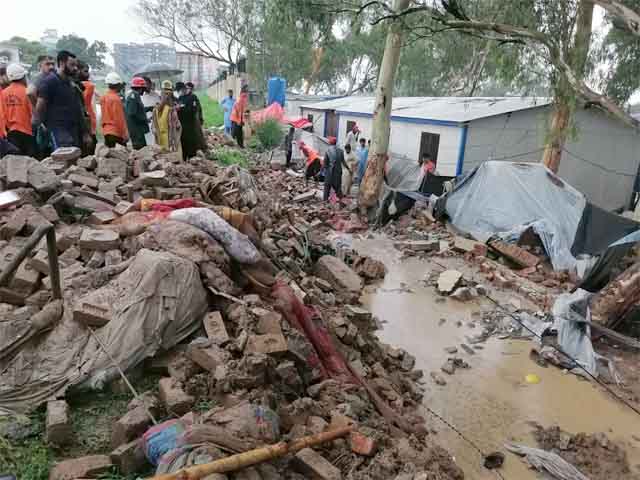 Heavy rain in twin cities, 13 people died due to wall collapse