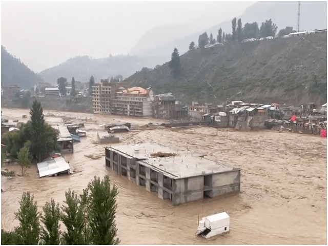 During the last 24 hours, 12 houses were partially damaged due to floods and rains across the province (Photo: Twitter). 